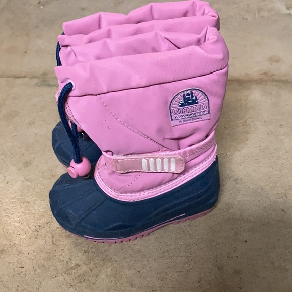 Winter Boots - Picture 2 of 3